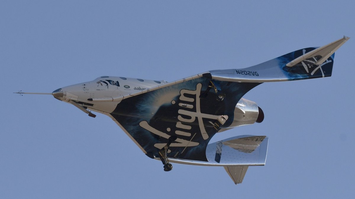 Richard Branson gelang mit seiner privaten Raumfahrtfirma Virgin Galactic und der Raumfähre SpaceShipTwo der erste bemannte Flug ins All.