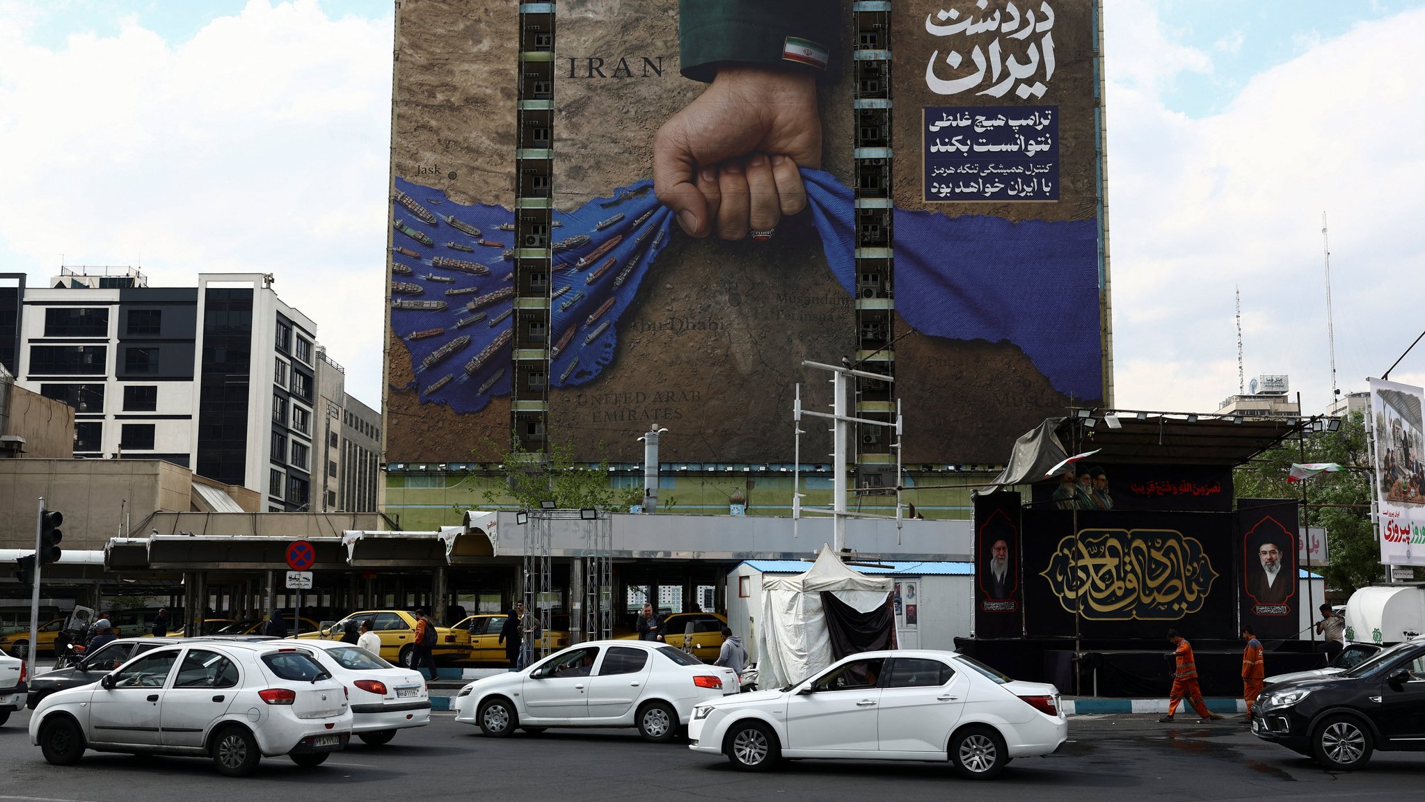 Propaganda-Plakat in Teheran zur Straße von Hormus