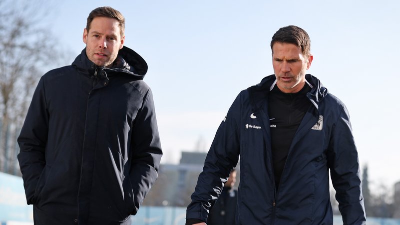 Nicht mehr in handelnder Funktion beim TSV 1860 München: Sport-Geschäftsführer Christian Werner (links) und Trainer Patrick Glöckner. | Bild: picture-alliance / dpa Nicht mehr in handelnder Funktion beim TSV 1860 München: Sport-Geschäftsführer Christian Werner (links) und Trainer Patrick Glöckner.