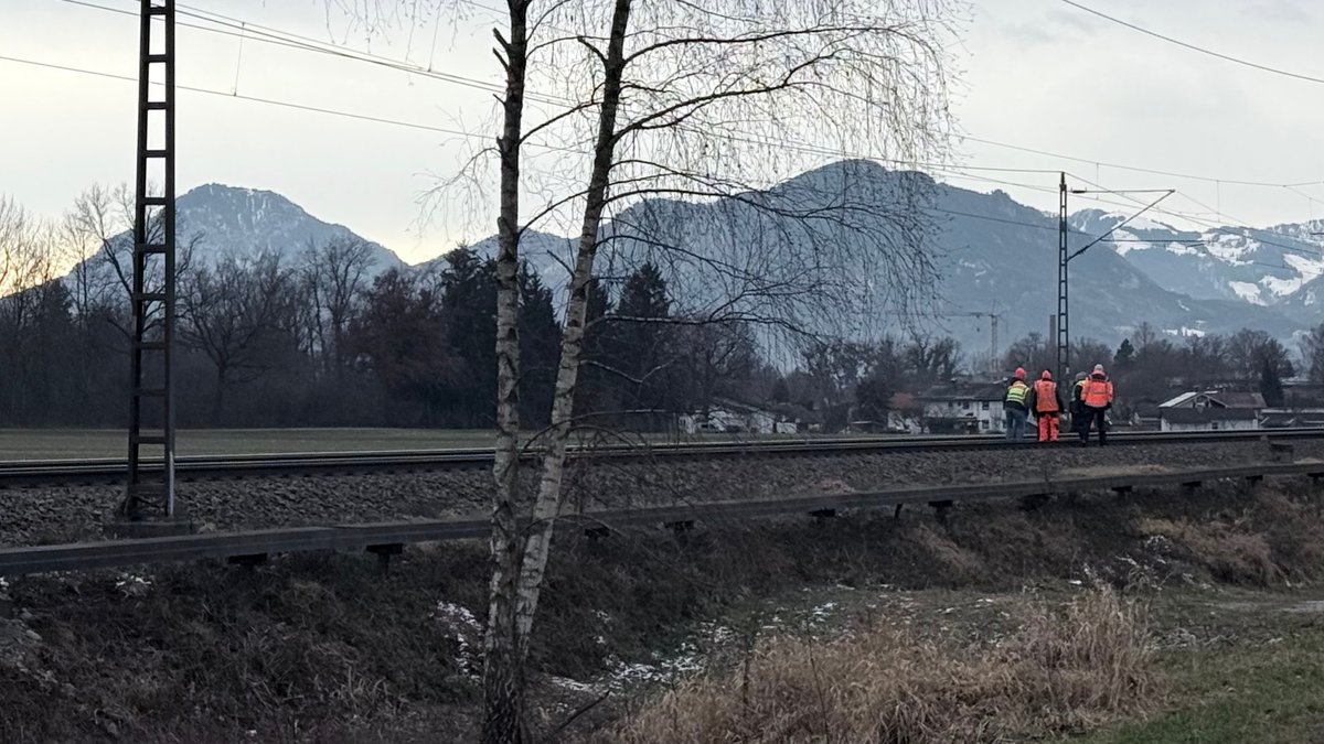 Gefahrgut-Waggon entgleist – Streckenreparatur bis Ende Januar