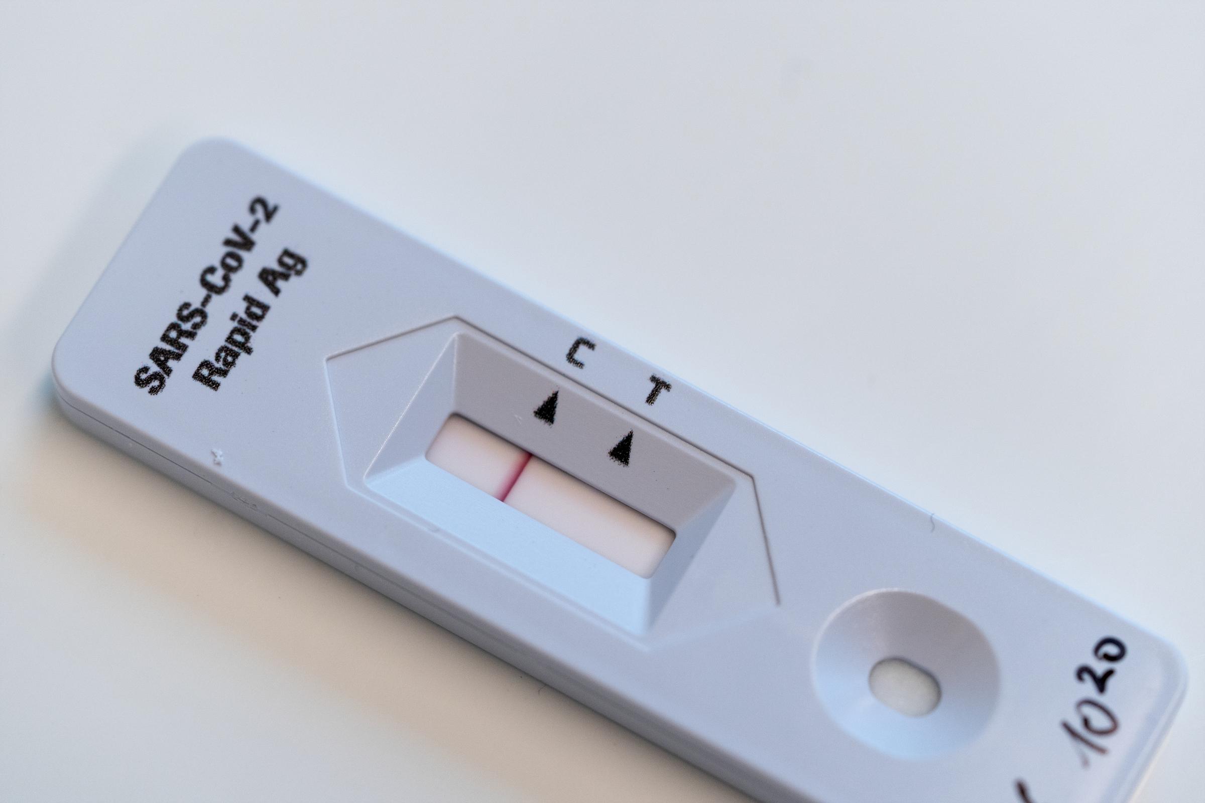 Landkreis Günzburg verschärft die Corona-Regeln | BR24