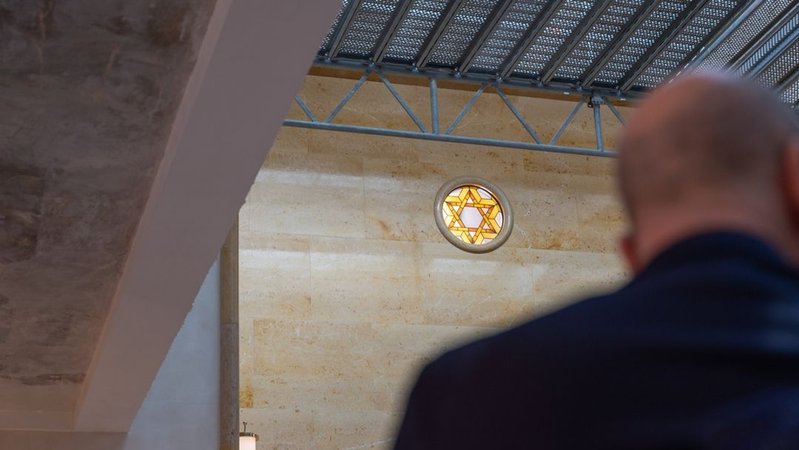 Bald ist die Renovierung der Synagoge an der Reichenbachstraße abgeschlossen. | Bild: dpa-Bildfunk/Leonie Asendorpf Bald ist die Renovierung der Synagoge an der Reichenbachstraße abgeschlossen.