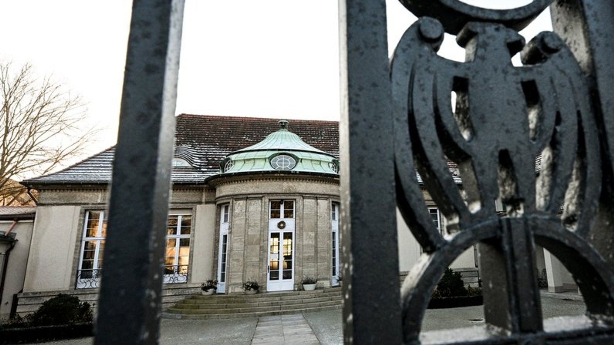 Blick auf ein Gästehaus in Potsdam, in dem AfD-Politiker an einem Treffen teilgenommen haben sollen.