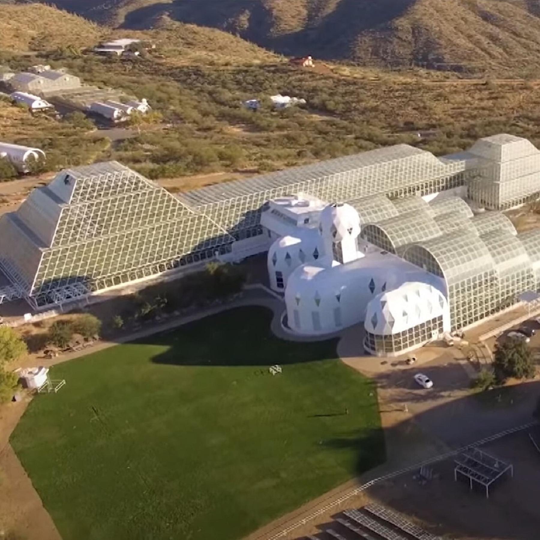 Künstlicher Regenwald im Riesengewächshaus - Wie Forscher Dürre und Klima in der Biosphere 2 simulieren