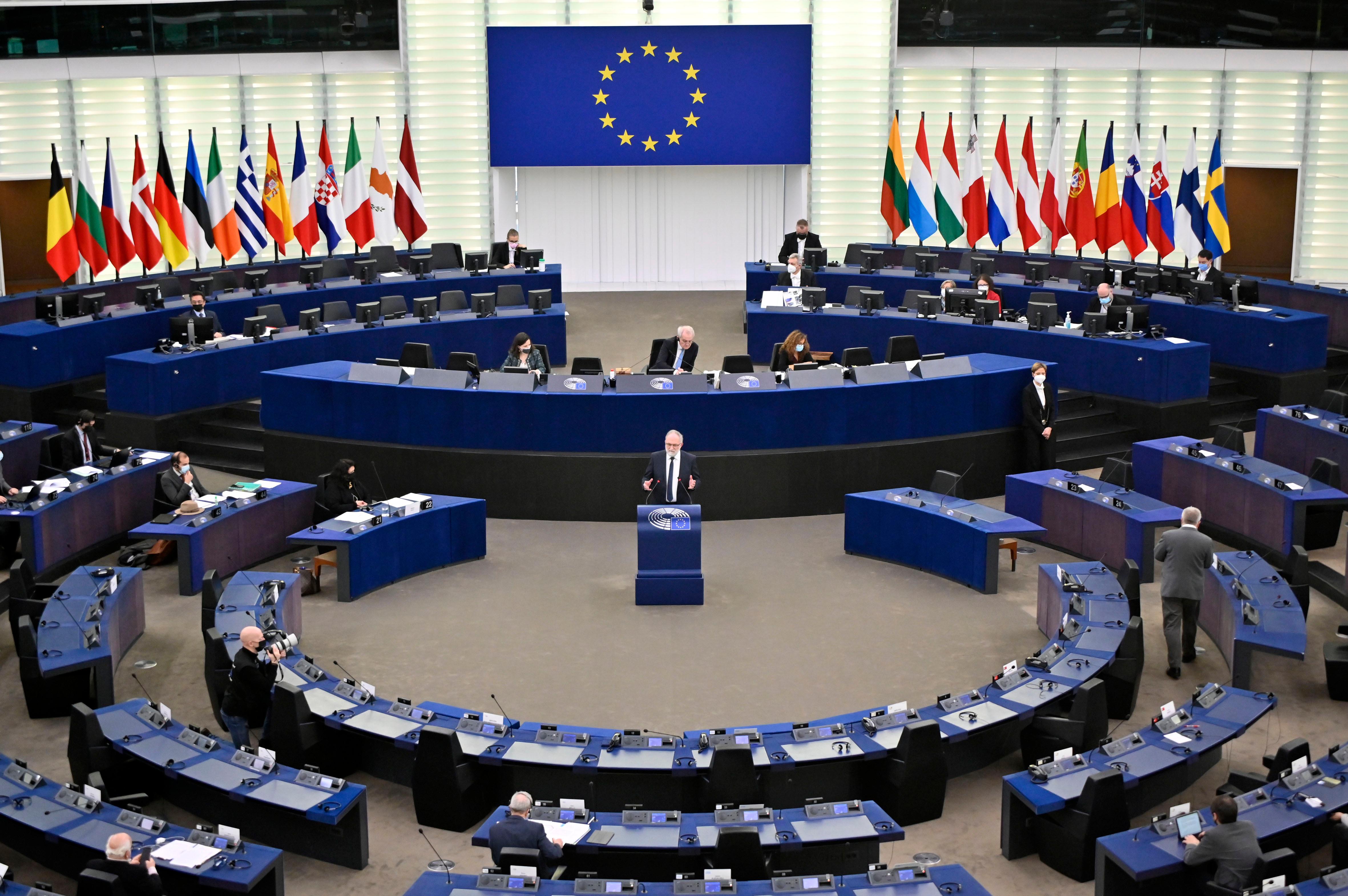 AfD-Politiker Joachim Kuhs bei einer Tagung im Plenarsaal des Europäischen Parlaments.