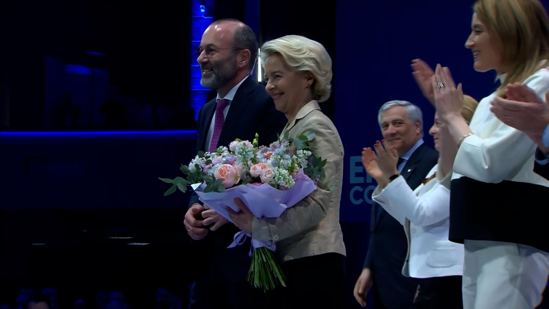 EU-Kommissionspräsidentin von der Leyen zieht als Spitzenkandidatin der konservativen EVP in den Europa-Wahlkampf. 