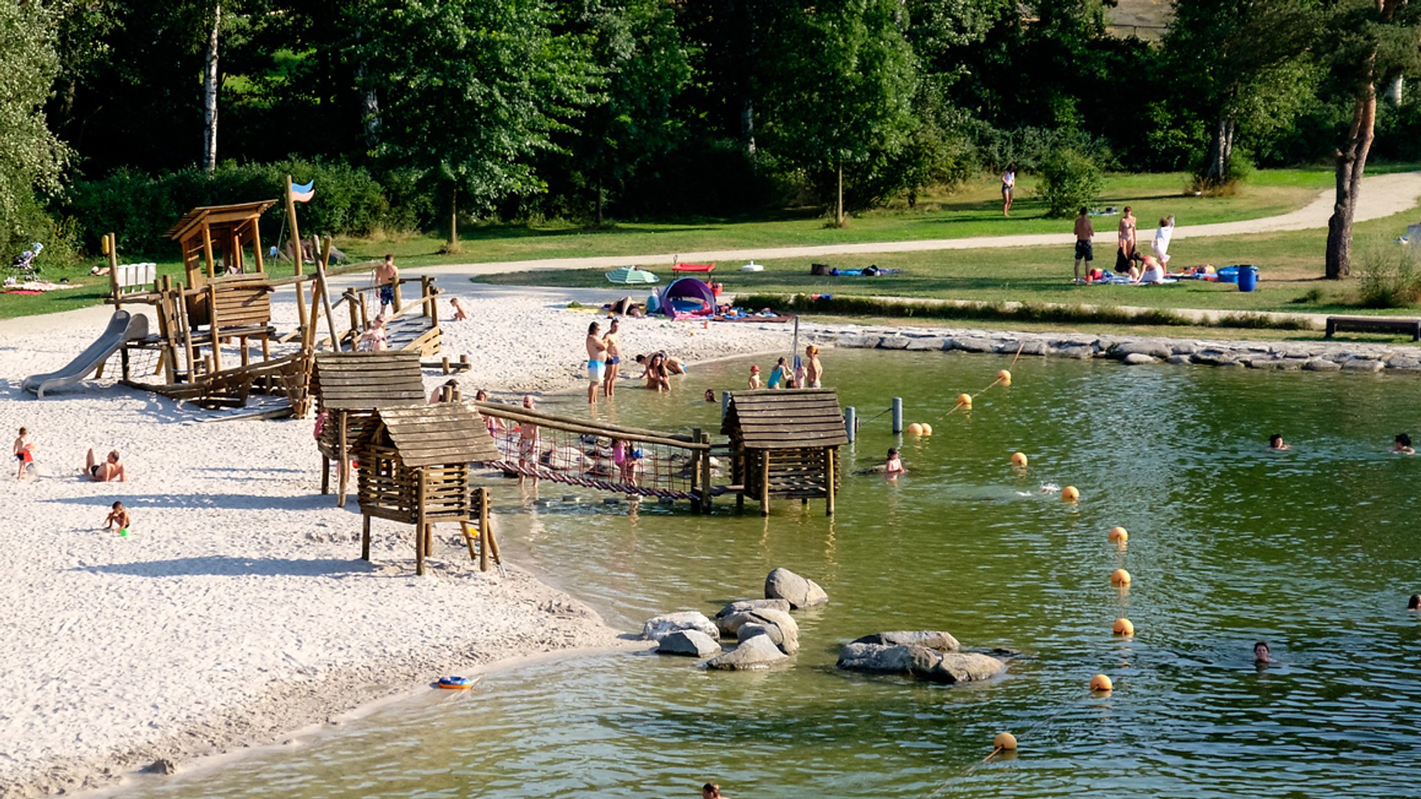 Nach tödlichem Badeunfall: Freibad wieder geöffnet