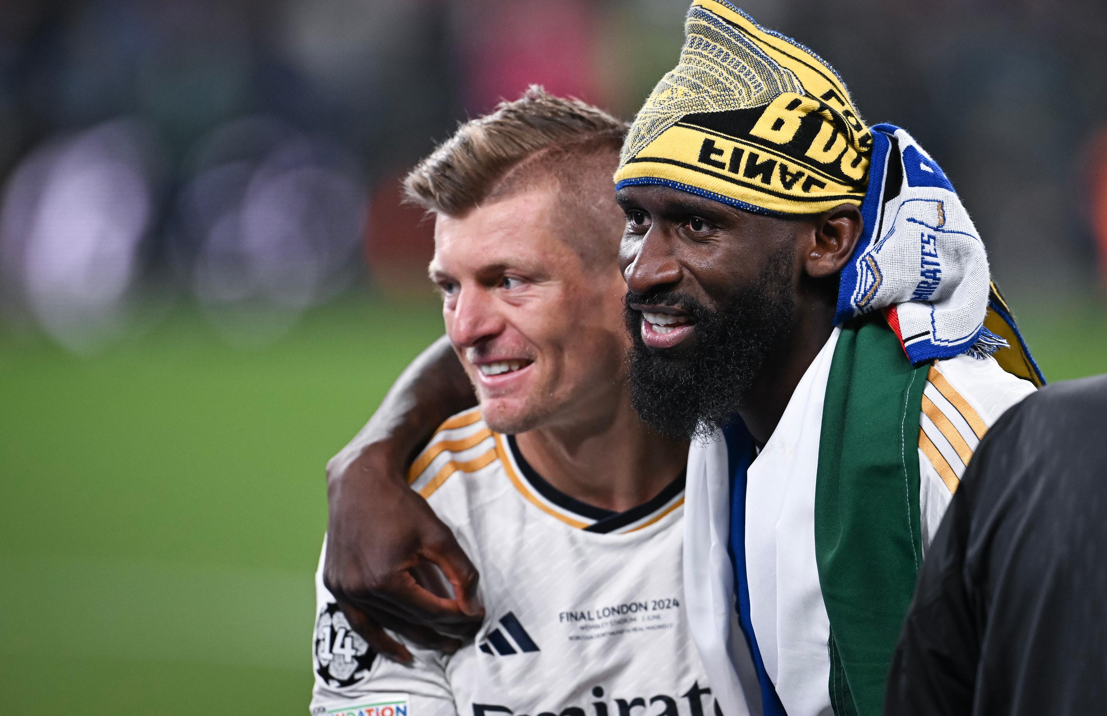 Toni Kroos (l.) und Antonio Rüdiger
