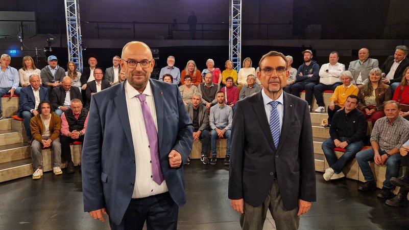 Stephan Protschka (AfD) und Klaus Holetschek (CSU) bei "jetzt red i" im BR Fernsehen | Bild: BR/Julius Kolb Stephan Protschka (AfD) und Klaus Holetschek (CSU) bei "jetzt red i" im BR Fernsehen