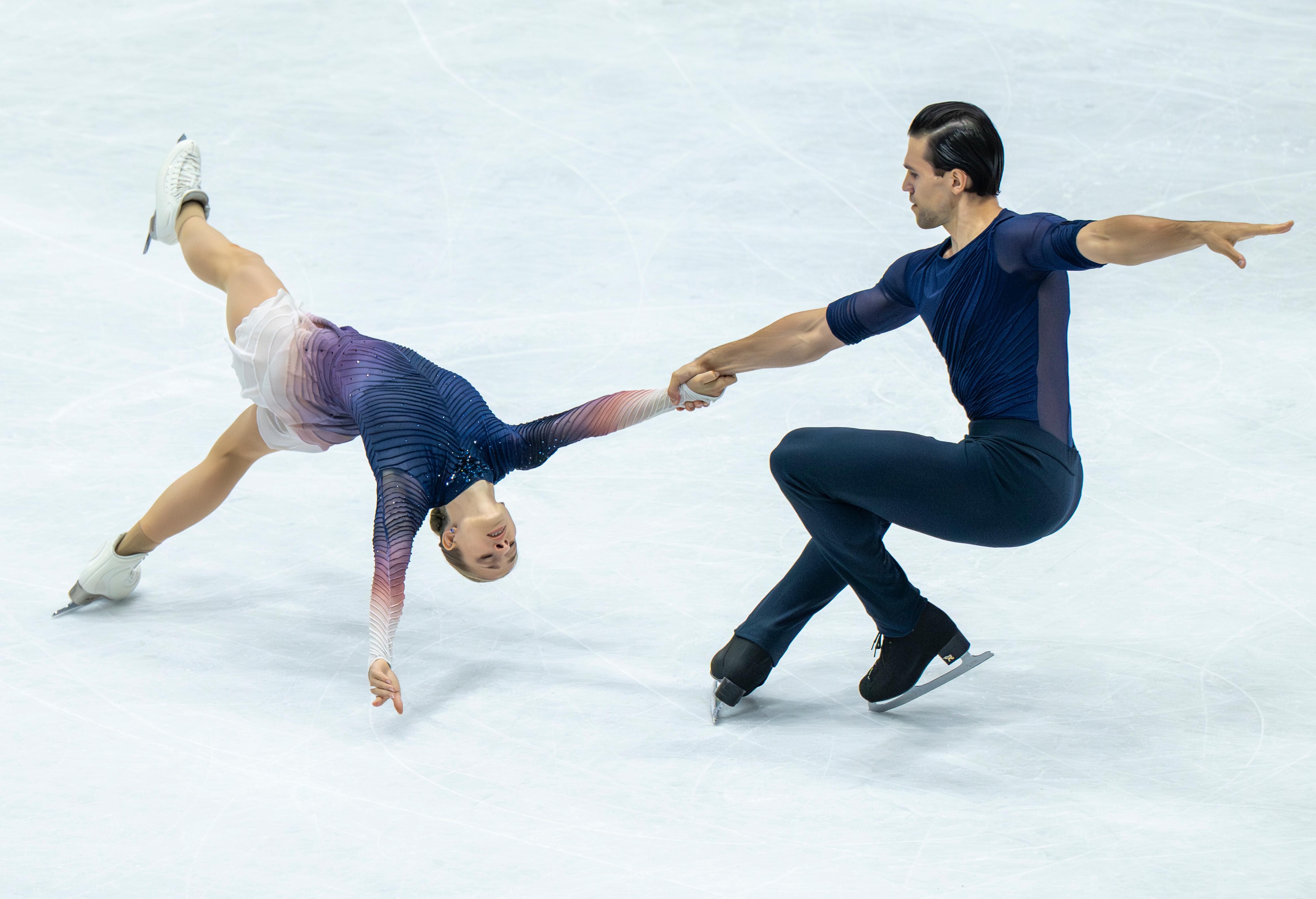 Minerva-Fabienne Hase und Nikita Volodin bei der Nebelhorn-Trophy 2025