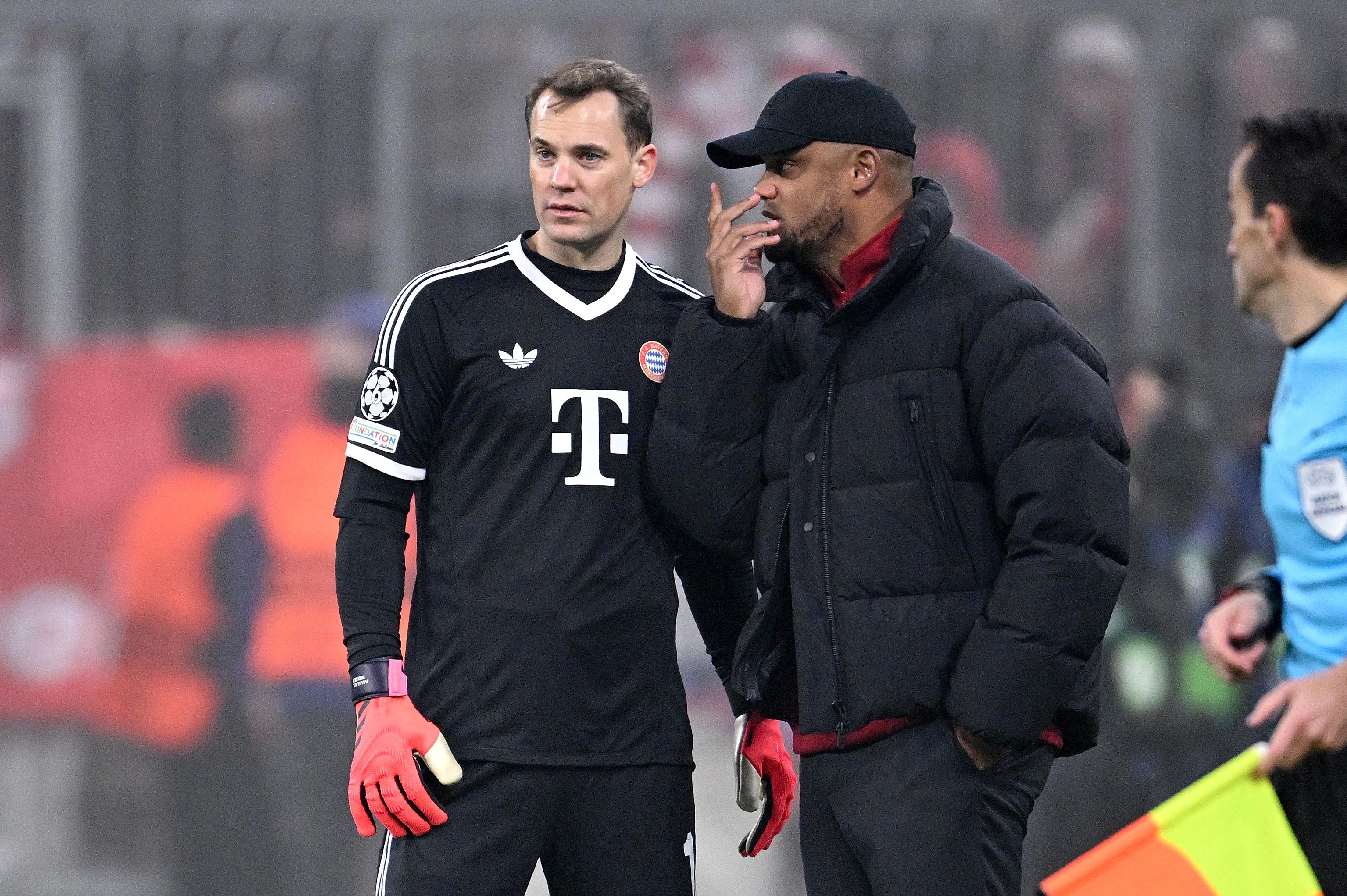 FC-Bayern-Coach Vincent Kompany (r.) und Manuel Neuer