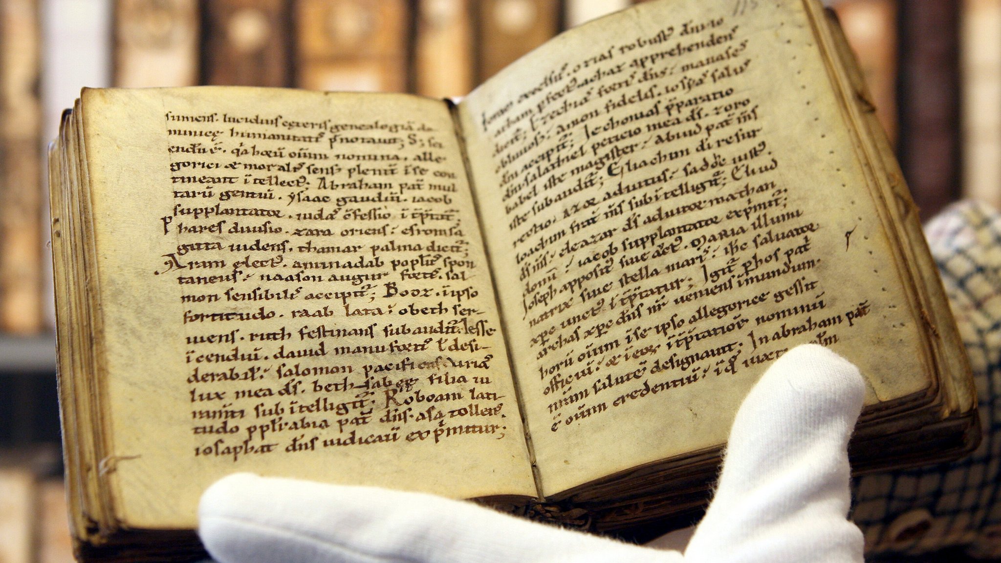 Auch in der Universitäts- und Forschungsbibliothek in Erfurt liegen Predigten des Kirchenlehrers Augustinus vor.