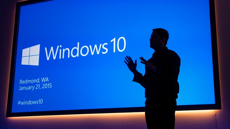 In Deutschland laufen noch 32 Millionen Computer mit Windows 10 - doch im Herbst 2025 zieht Microsoft den Stecker. | Bild: dpa-Bildfunk/Microsoft/Handout In Deutschland laufen noch 32 Millionen Computer mit Windows 10 - doch im Herbst 2025 zieht Microsoft den Stecker.