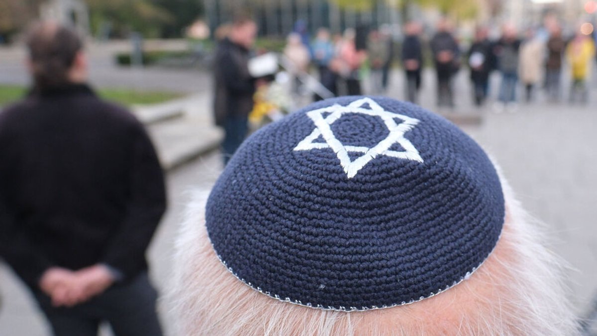 Verdächtiger gefasst: Hassmails an jüdische Gemeinden verschickt