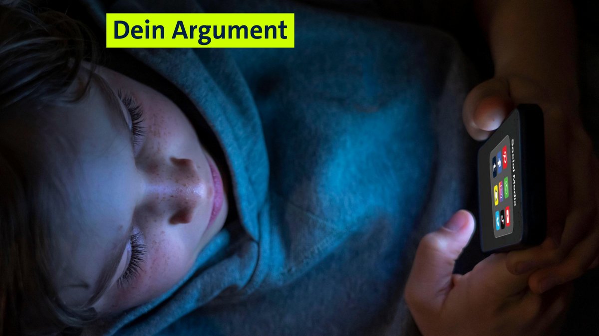 Ein zwölf Jahre altes Kind am Handy. | Bild: picture alliance / Jochen Tack | Jochen Tack Ein zwölf Jahre altes Kind am Handy.