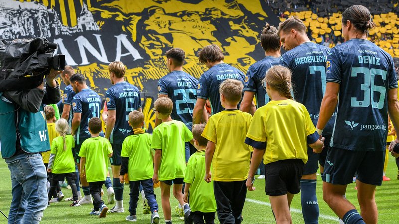 TSV 1860 München in Aachen | Bild: picture-alliance/dpa TSV 1860 München in Aachen