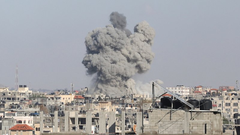 Rauch nach israelischem Luftangriff