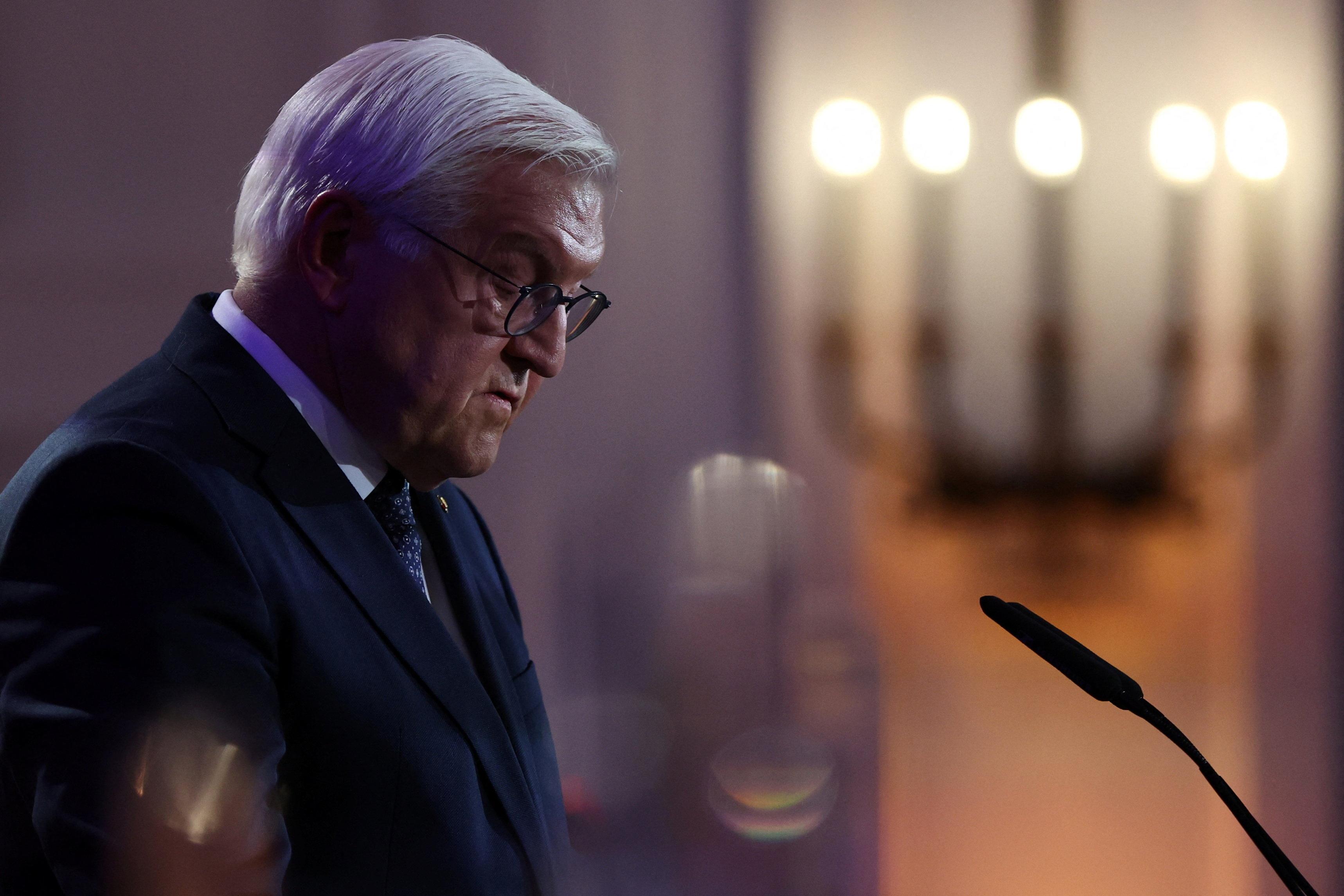 Bundespräsident Steinmeier rief am Gedenktag zur Verteidigung der Demokratie auf