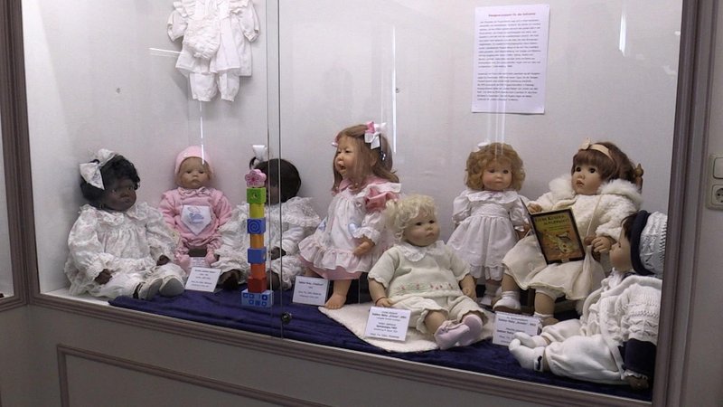 Puppen in einem Schaufenster. 