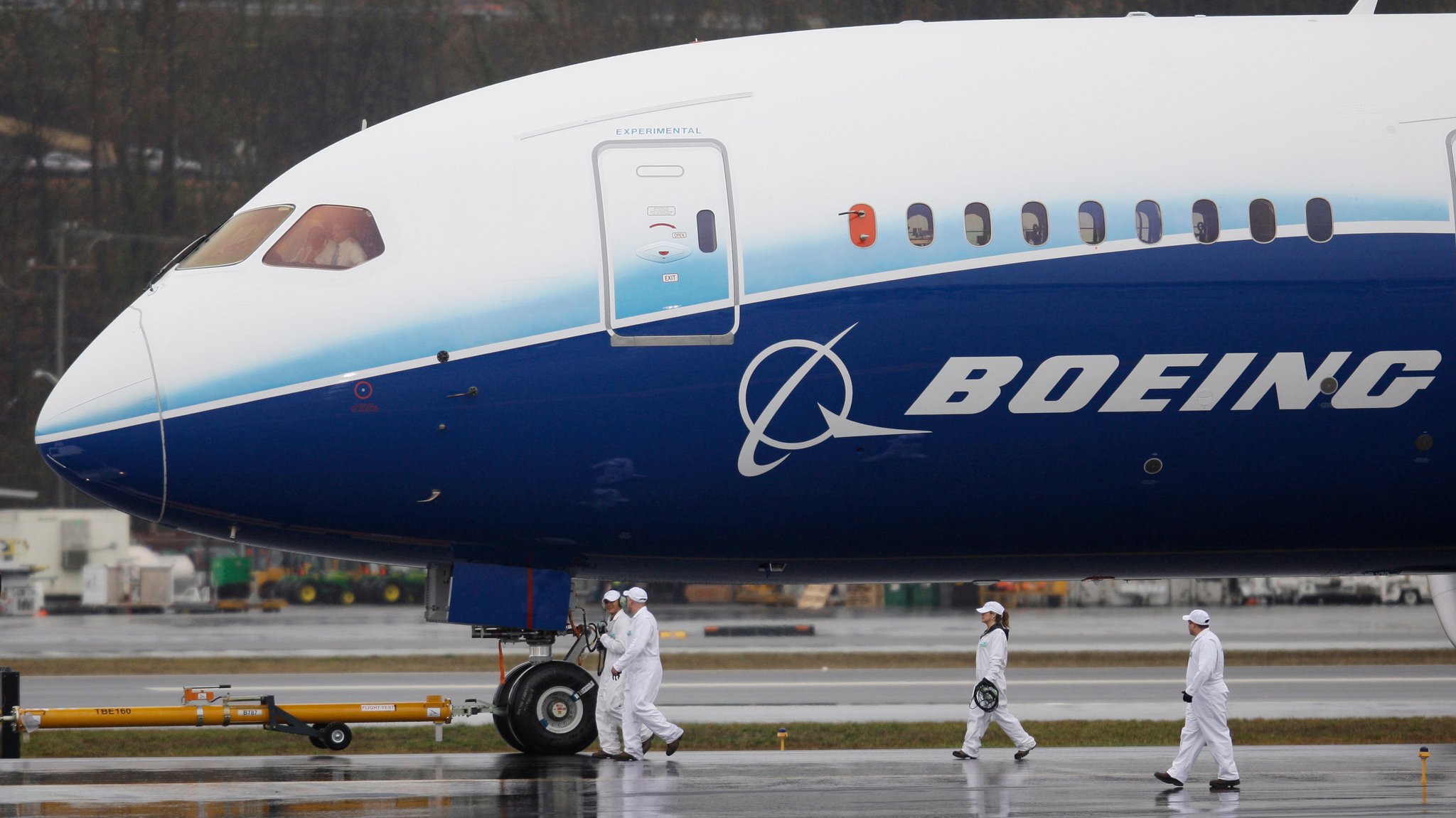 Absacken von Boeing-Maschine: "Dreamliner" werden überprüft