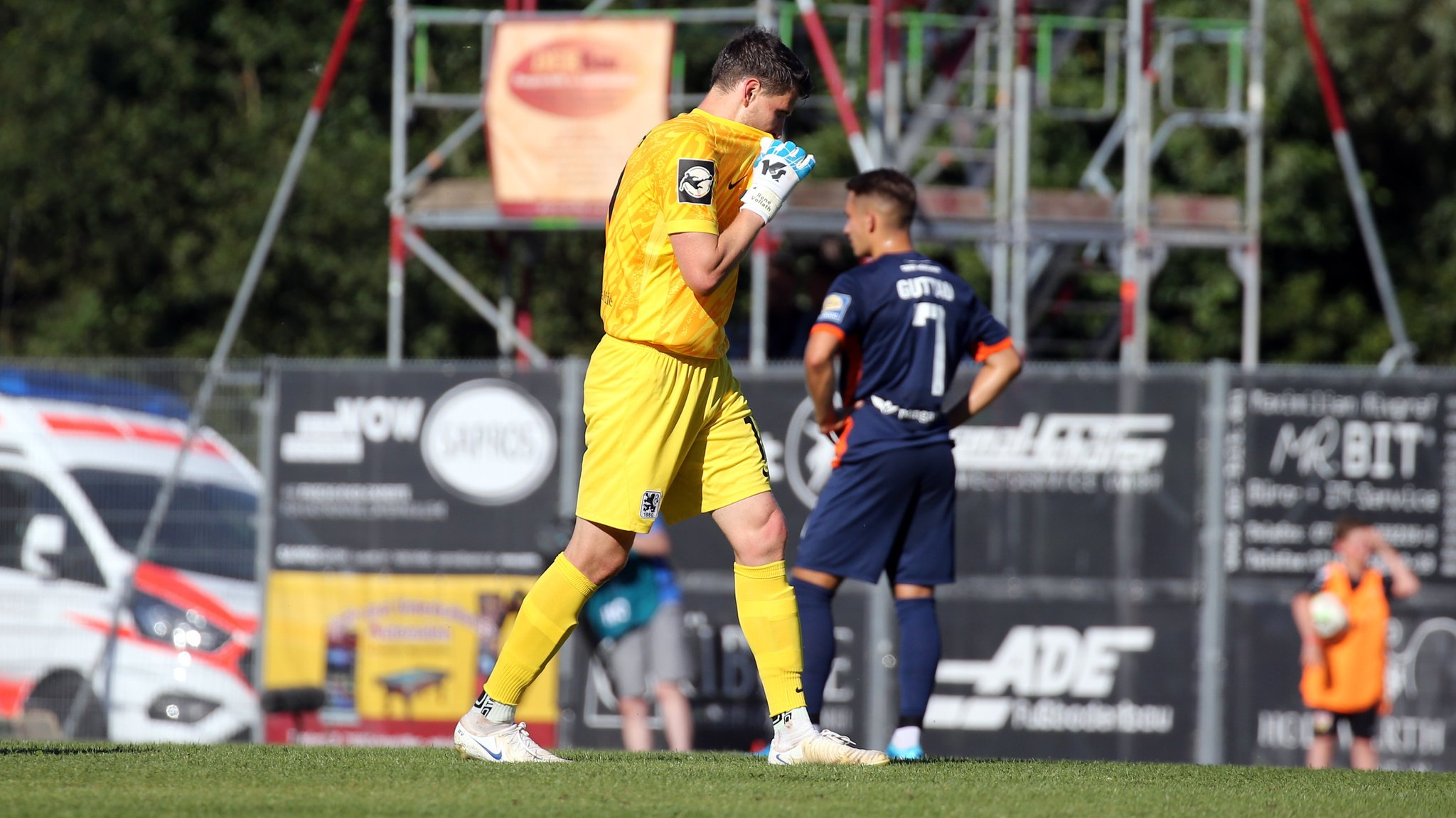 Enttäuschte Spieler des TSV 1860 München