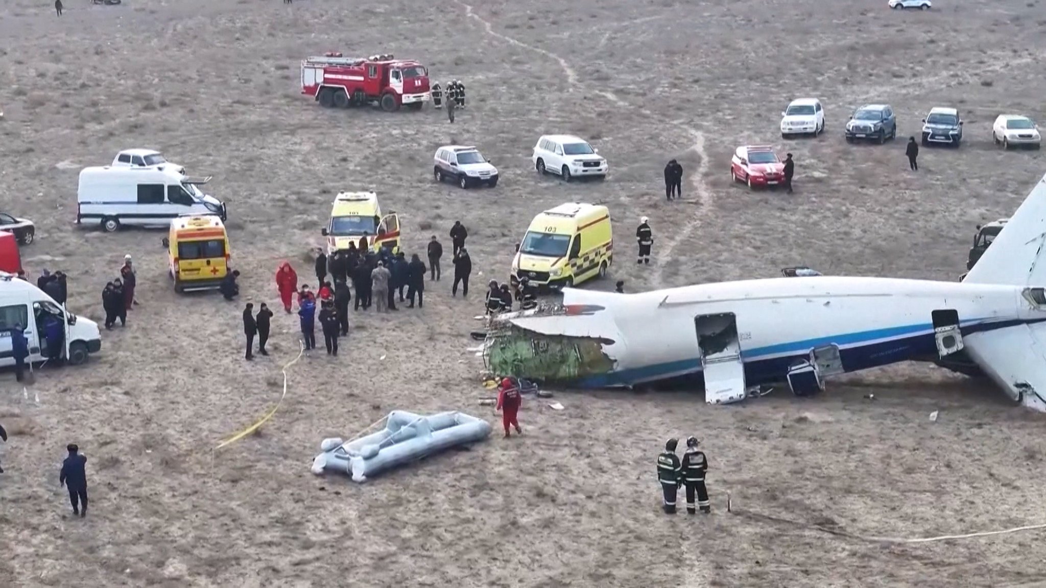 Abgestürztes Flugzeug in Kasachstan