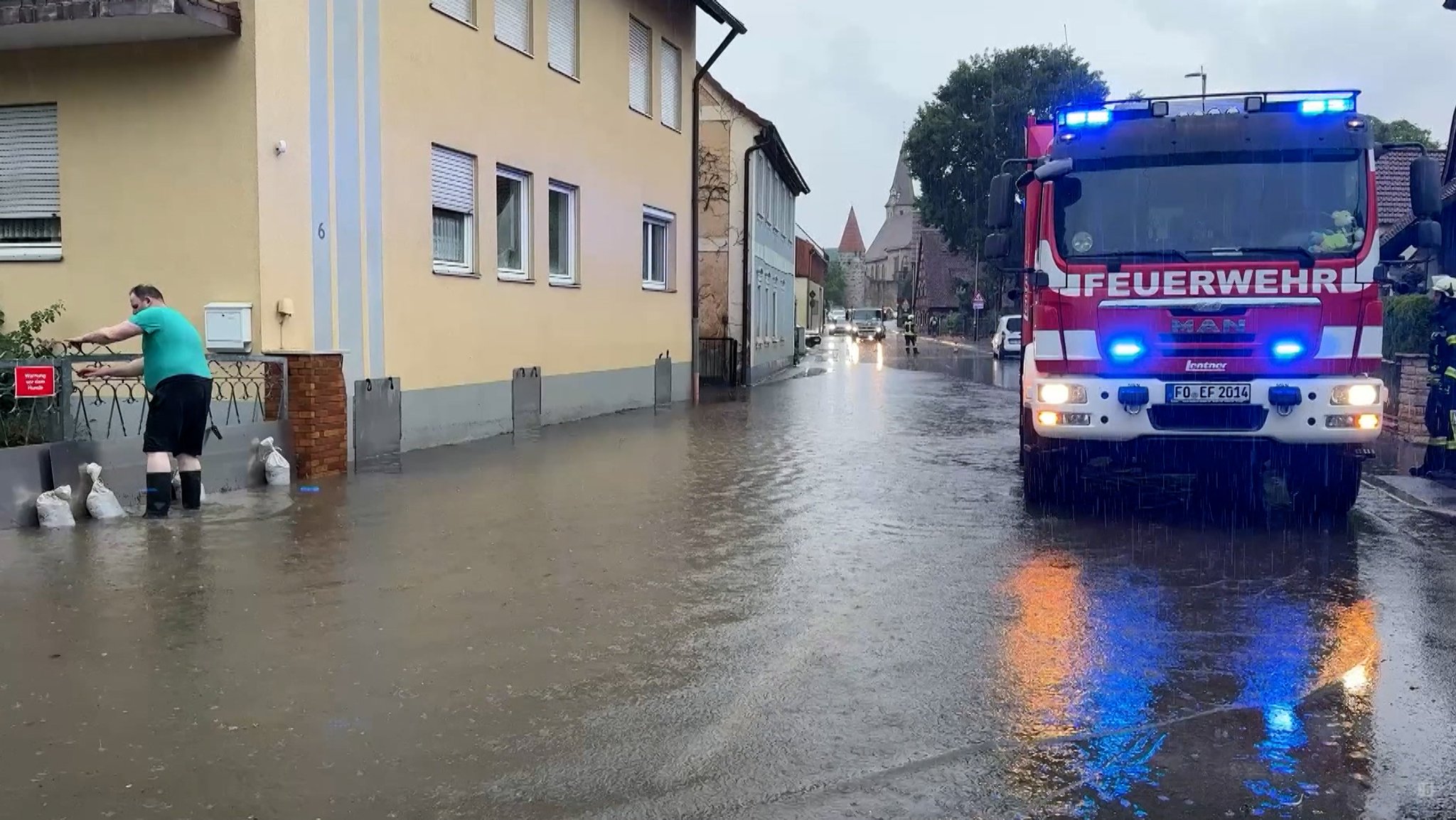 Überschwemmungen nach Gewitter im Landkreis Forchheim | Bild: News5 Überschwemmungen nach Gewitter im Landkreis Forchheim
