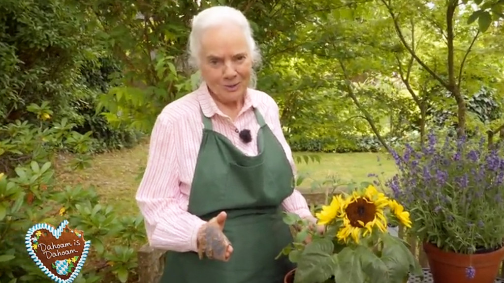 Uri von Dahoam is Dahoam im Garten | Bild: BR Uri von Dahoam is Dahoam im Garten