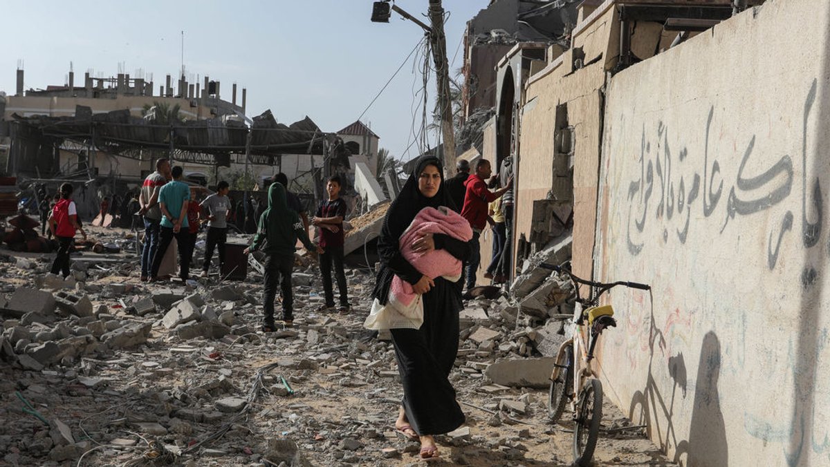 Beschädigte Häuser in Rafah (Archivbild)