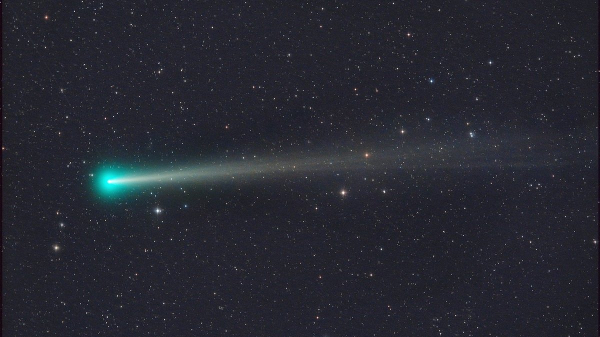Komet Leonard könnte gut mit bloßem Auge zu sehen sein, wenn er sich wie erwartet entwickelt. 