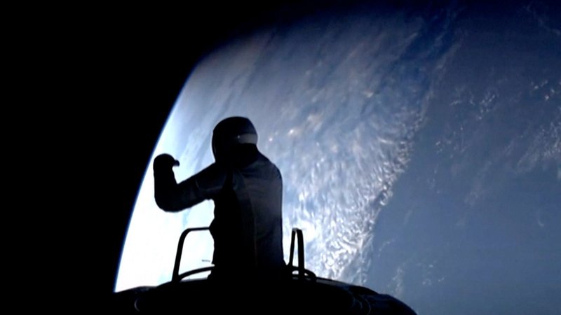 Weltraum-Kurzausflug bei "Polaris Dawn" erfolgreich | Bild: Bayerischer Rundfunk 2024 Weltraum-Kurzausflug bei "Polaris Dawn" erfolgreich