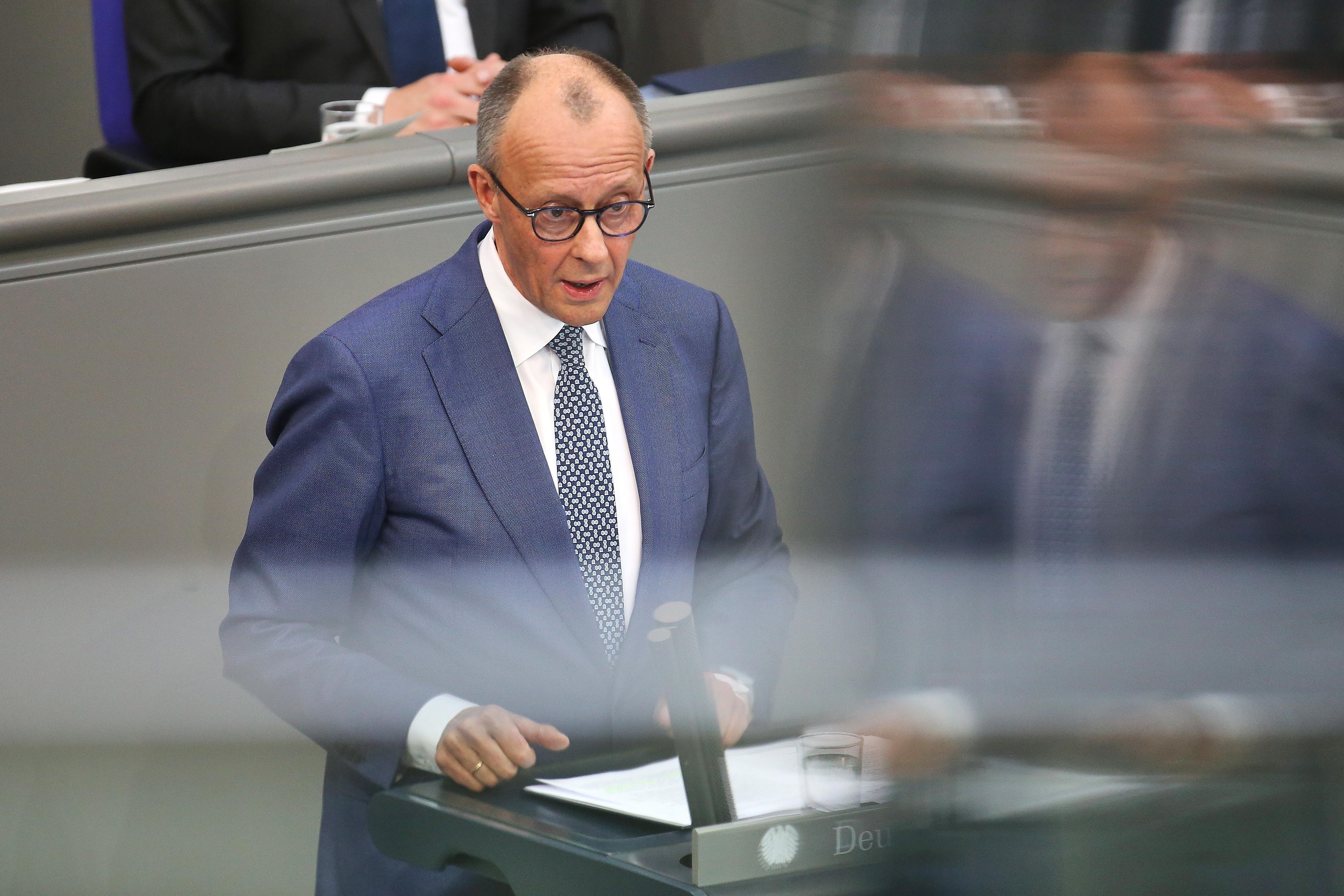 Berlin, Deutschland: Deutscher Bundestag: 64. Bundestagssitzung: Bundeskanzler Friedrich Merz (CDU) gibt eine Regierungserklärung ab