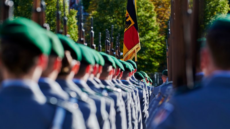 (Symbolbild) Dienst bei der Bundeswehr. | Bild: picture alliance / SZ Photo | Mike Schmidt (Symbolbild) Dienst bei der Bundeswehr.