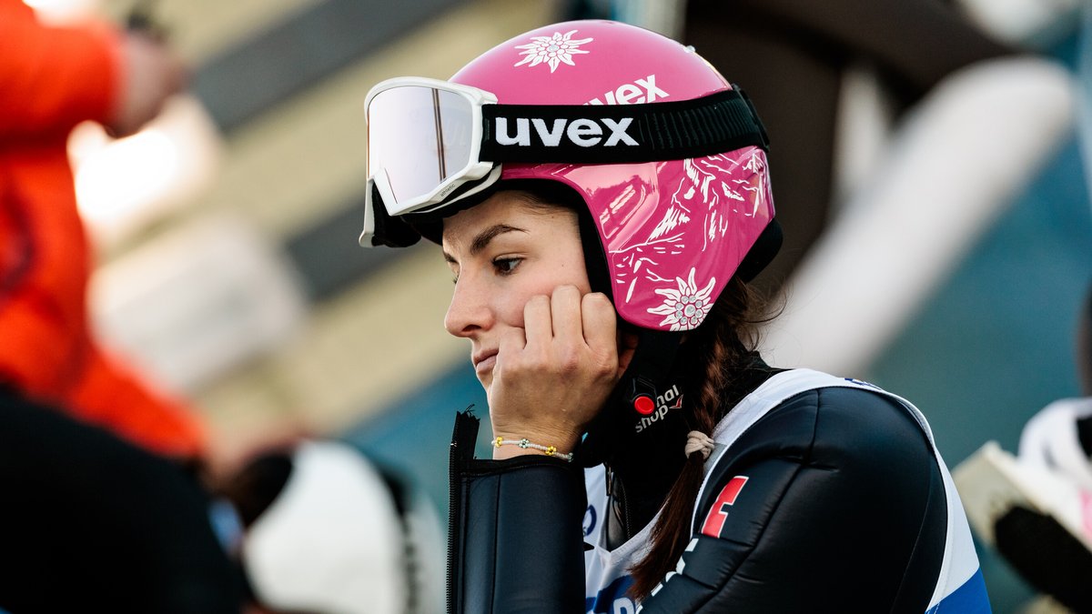 Skispringerin Anna Hollandt: Comeback nach mentalem Tief