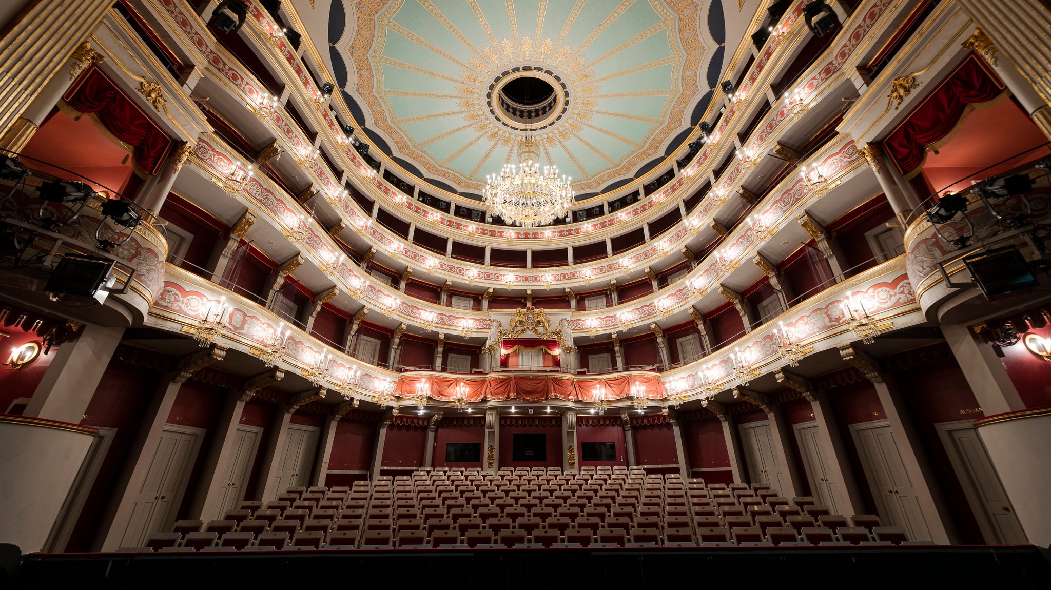 Blick in das Theater Regensburg am Bismarckplatz