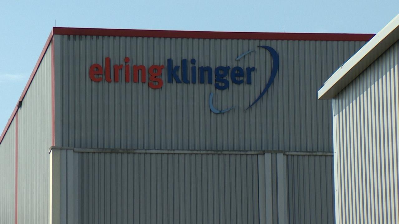 150 Jobs Betroffen: ElringKlinger Schließt Werk In Langenzenn | BR24