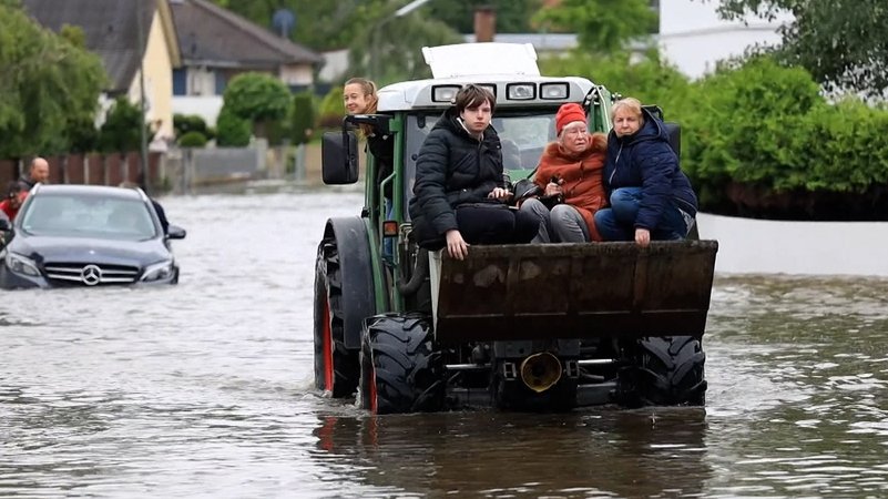 Katastrophale Hochwasser-Lage in Teilen Bayerns