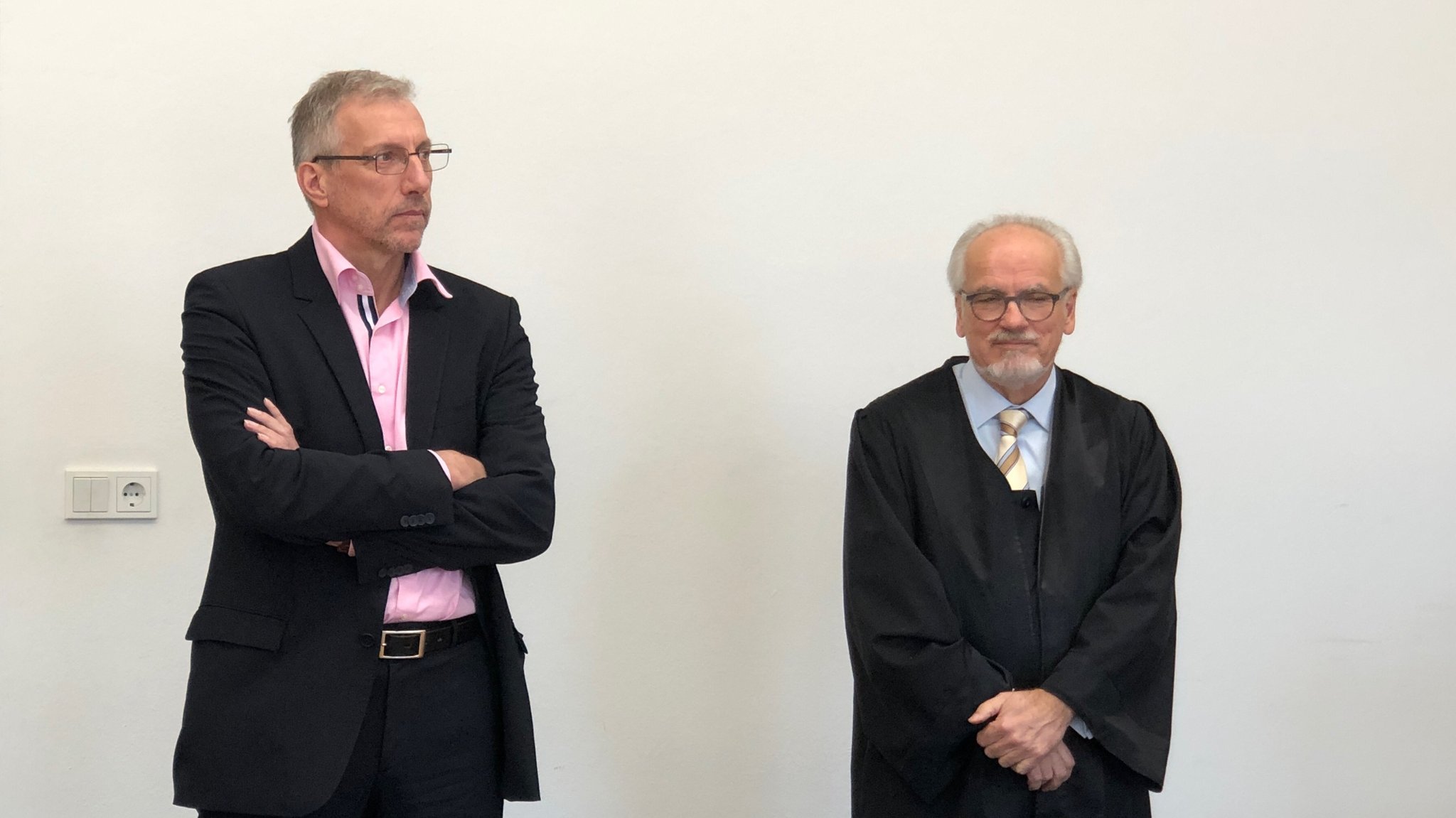 Der frühere Bürgermeister von Zwiesel, Franz Xaver Steininger (l.), mit seinem Anwalt