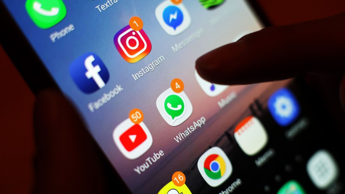 Großbritannien: Kein Social-Media-Verbot für unter 16-Jährige