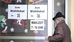 Wahllokal in Niederösterreich.  | Bild:pa/dpa/Robert Jaeger