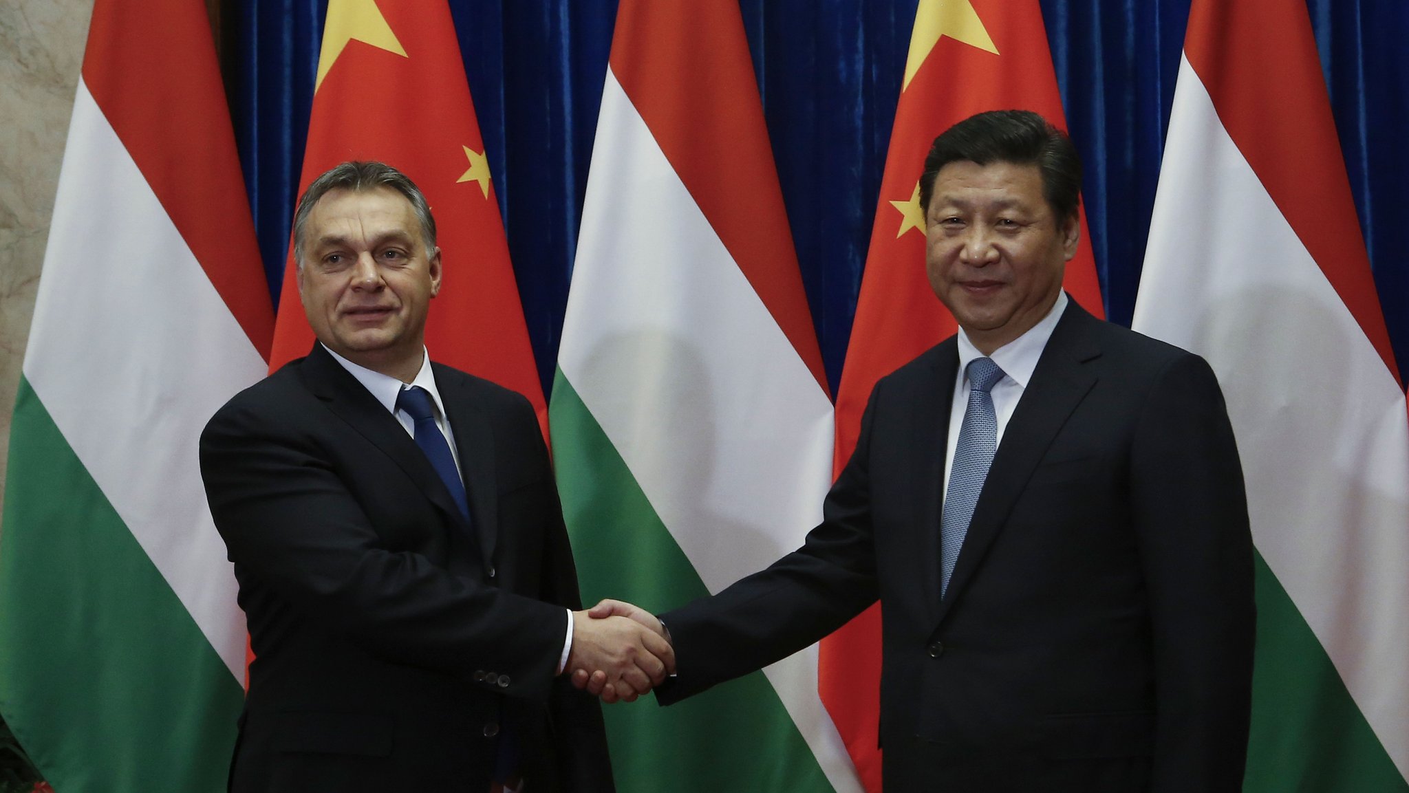 Der ungarische Regierungschef Viktor Orban und Chinas Staats- und Parteichef Xi Jinping