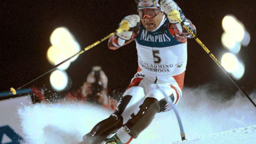 Alberto Tomba gewinnt das erste Nightrace in Schladming 1997
