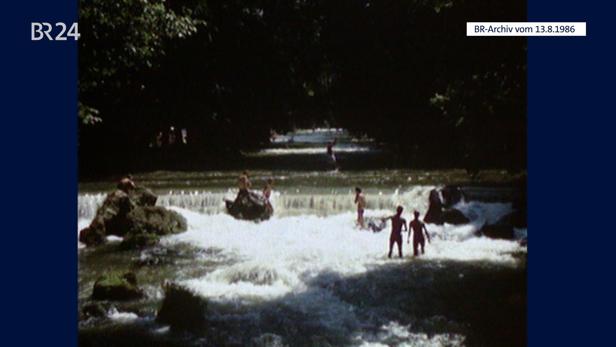 Badende im Eisbach