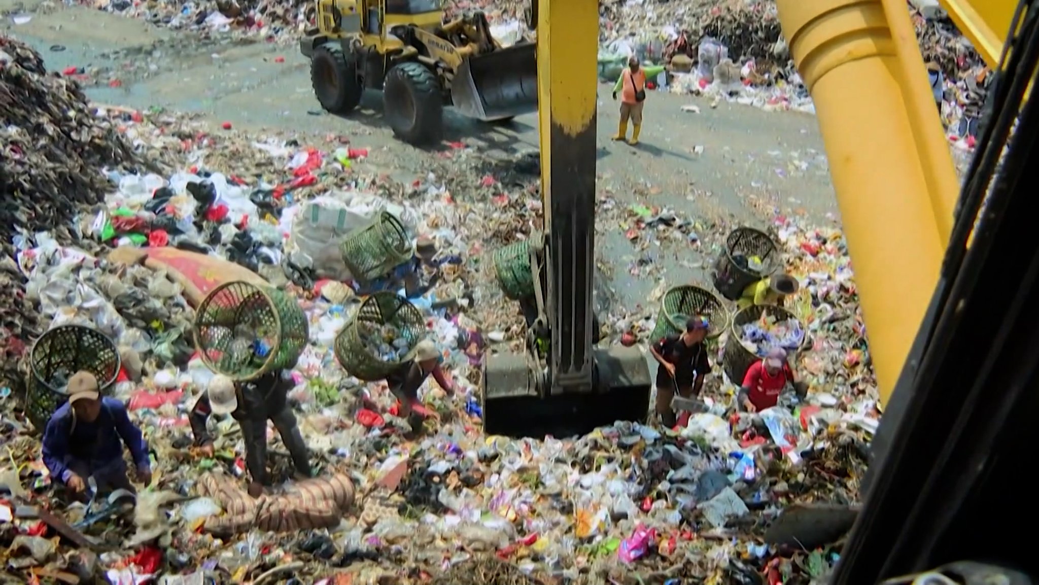 Im schweizerischen Genf haben erneute Verhandlungen über ein UN-Abkommen gegen Plastikmüll begonnen.