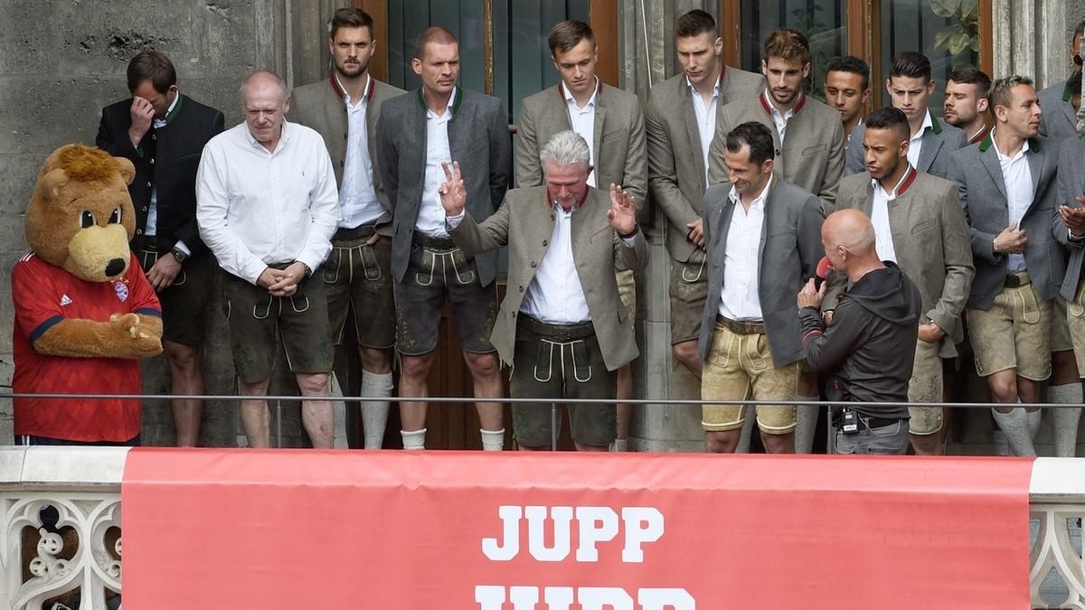 Bremen Geister Party Im Norden Bayern Feiern 30 Titel Ohne Fans