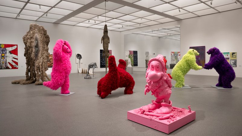 Ausstellungsansicht der Sonderausstellung "ECCENTRIC. Ästhetik der Freiheit" in der Pinakothek der Moderne. | Bild: Bayerische Staatsgemäldesammlungen, Haydar Koyupinar Ausstellungsansicht der Sonderausstellung "ECCENTRIC. Ästhetik der Freiheit" in der Pinakothek der Moderne.