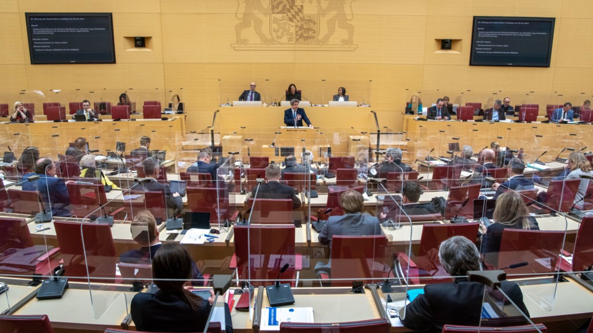 In der Plenarsitzung des Landtages gilt ab Donnerstag die 3G-Regel. 
