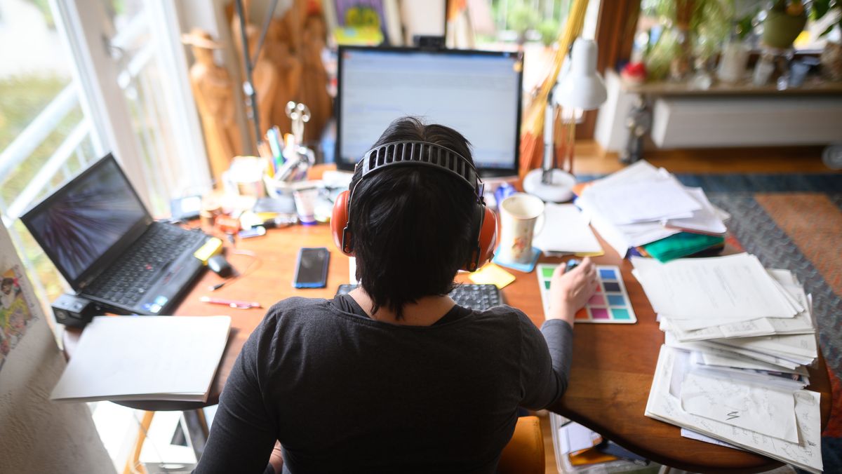 Homeoffice Macht Schule Londoner Unternehmen Geben Buros Auf Br24