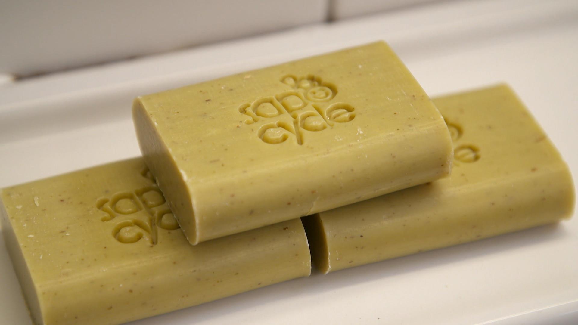 Die recycelten Seifen.