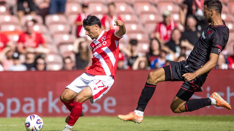 FC Energie Cottbus - FC Ingolstadt 04, 4. Spieltag, | Bild: picture alliance/dpa | Frank Hammerschmidt FC Energie Cottbus - FC Ingolstadt 04, 4. Spieltag,